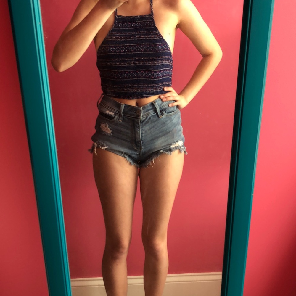 Blue crop top